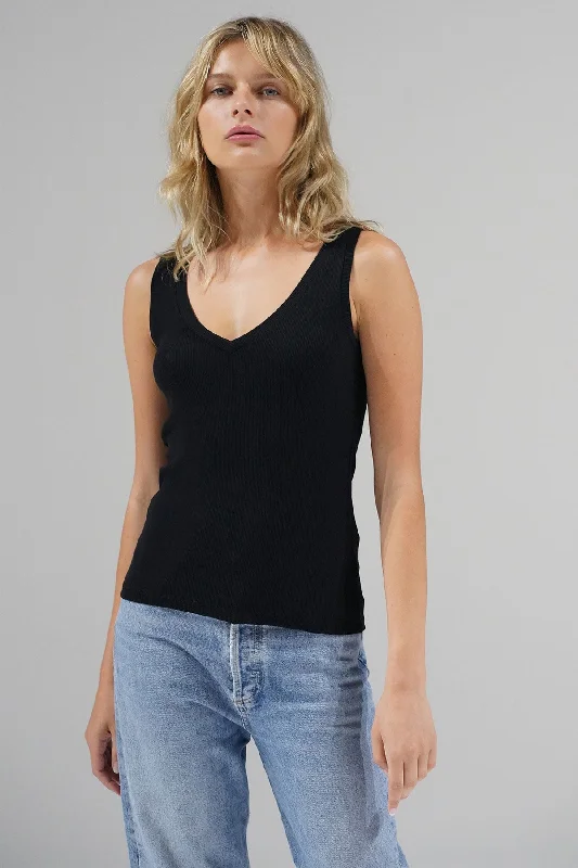 Ribbed V Slim Tank - Black