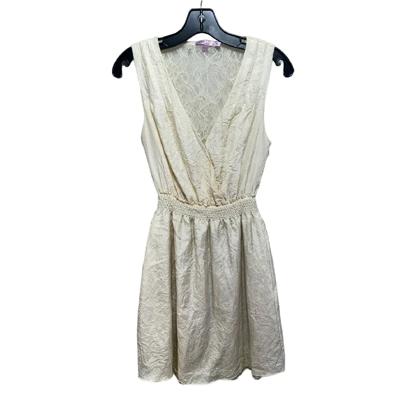 Dress Casual Short By Calypso St Barth In Cream, Size: Xs