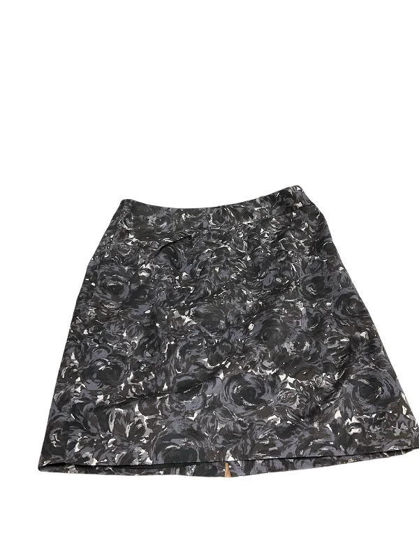 Skirt Mini & Short By Loft O  Size: 6