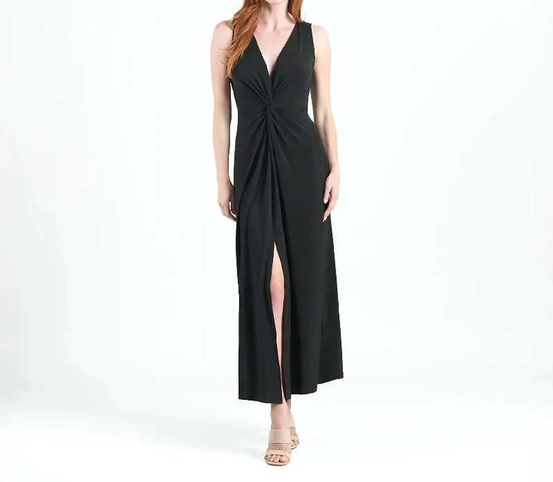 V-Neck Maxi Dress In Black