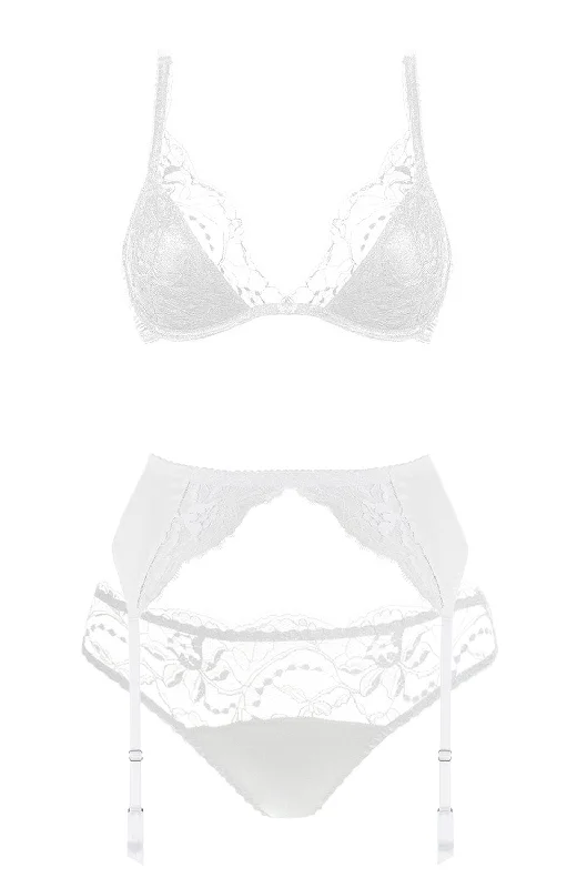 Signature Lace Padded Bra, Suspender and Thong Set